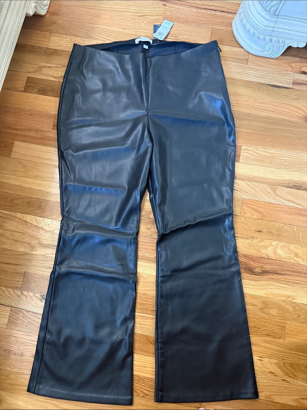 Abercrombie & Fitch Black Faux Leather Wide-Leg Jeans